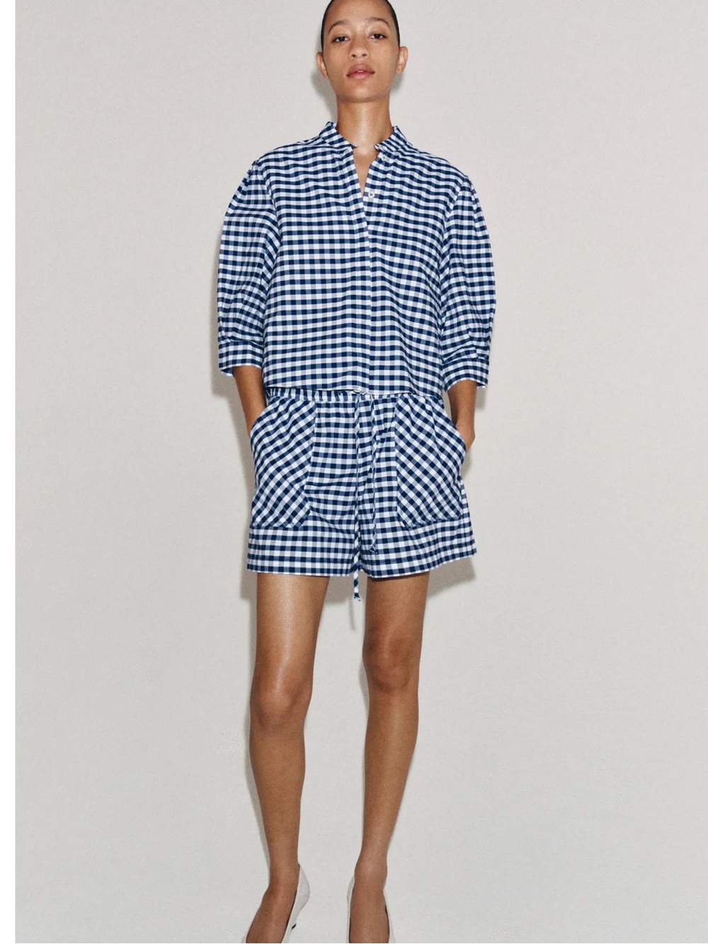 ZARA GINGHAM SHORTS ZW COLLECTION - Picture 3 of 11